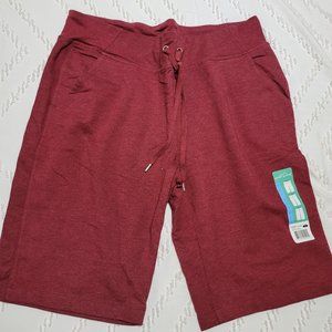 NWT Eddie Bauer Bermuda Shorts Crimson Red Size Size Large